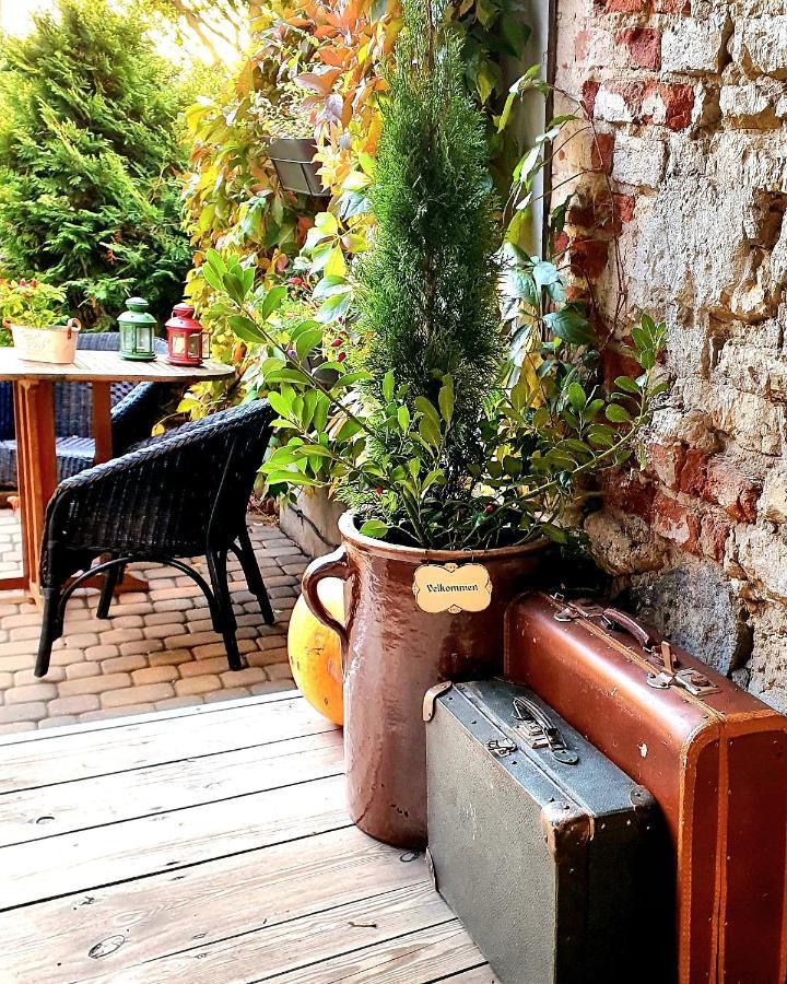 Babie Lato B&B Uniejów Exterior foto